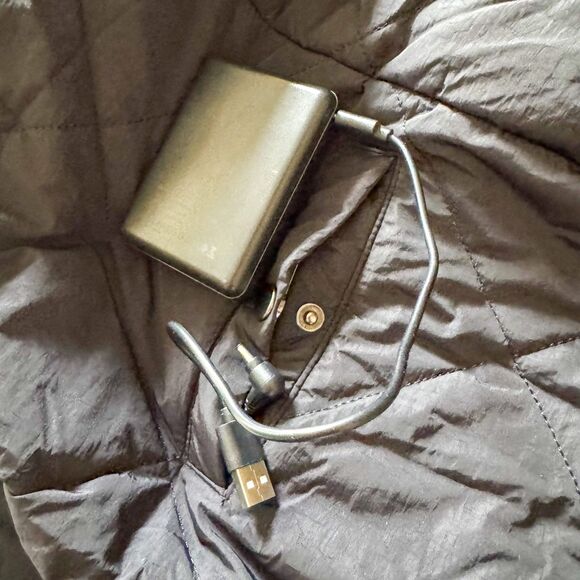 JYK Reversible Travel Poncho Blanket Football Season 22 inches x 57 inches - Picture 6 of 12